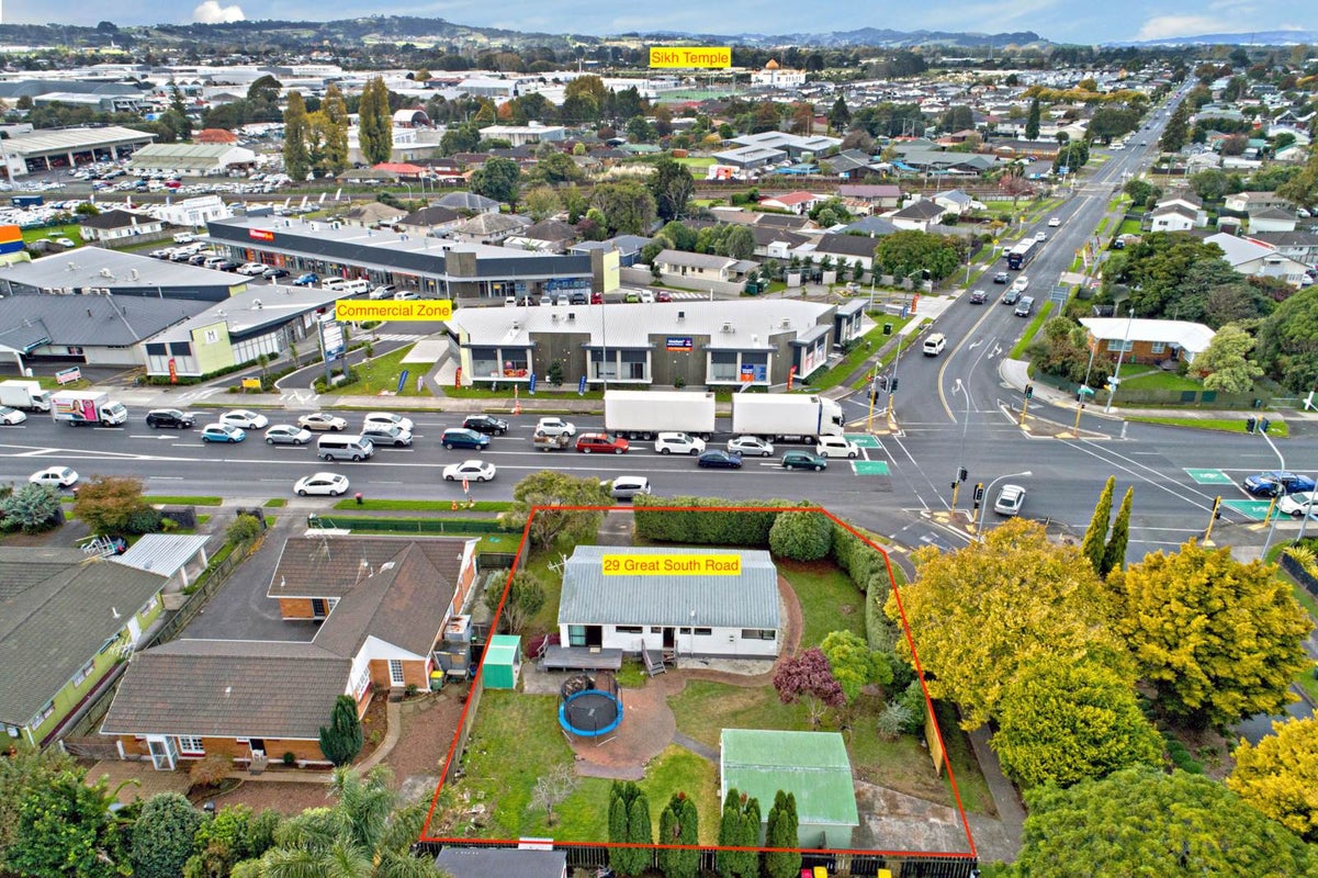 29 Great South Road, Conifer Grove, Takanini - Carousel 2