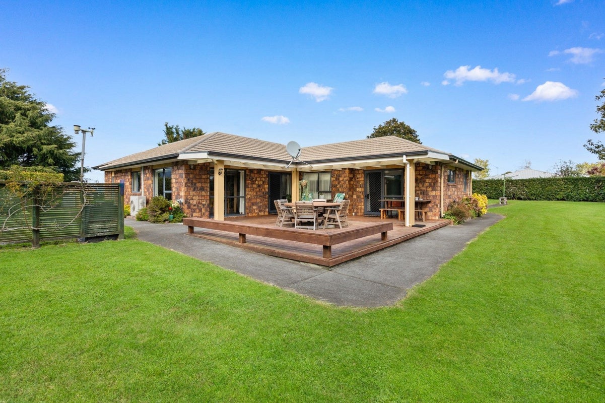 11 Riverview Lane, Te Aroha, Te Aroha - Carousel 1
