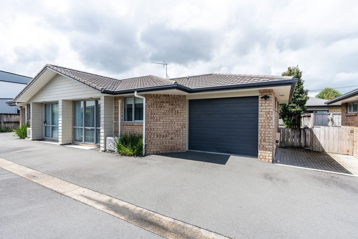 37C Campbell Street, Frankton, Hamilton - Carousel 2