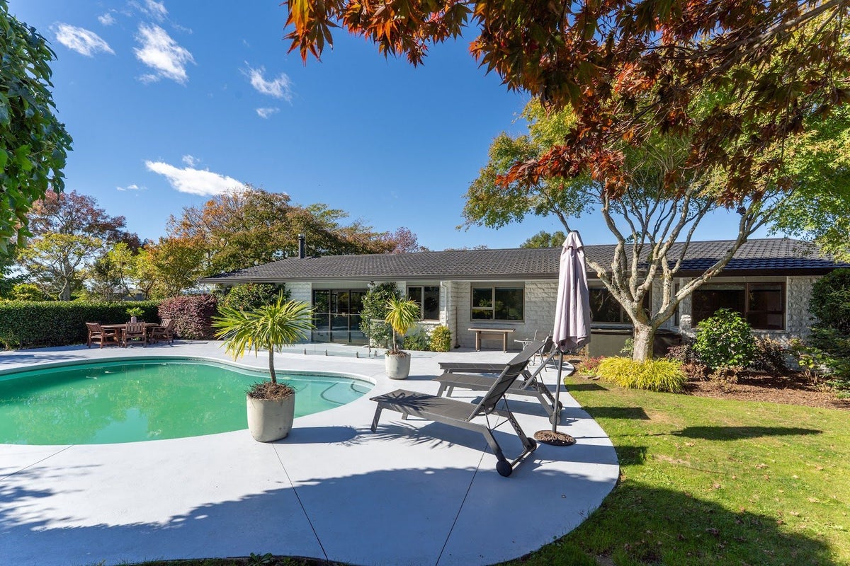 437 Paton Road, Hope, Richmond - Carousel 1
