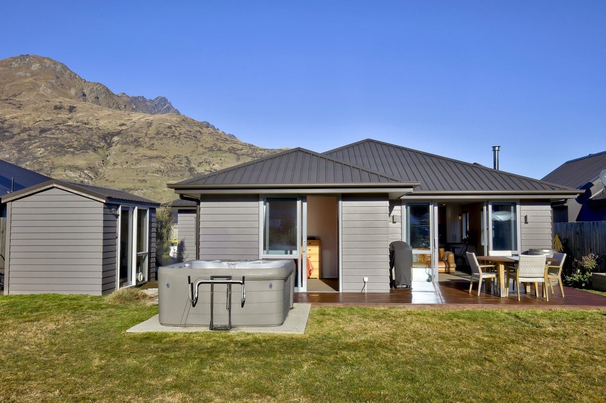 27 Walton Way, Lower Shotover, Queenstown - Carousel 22