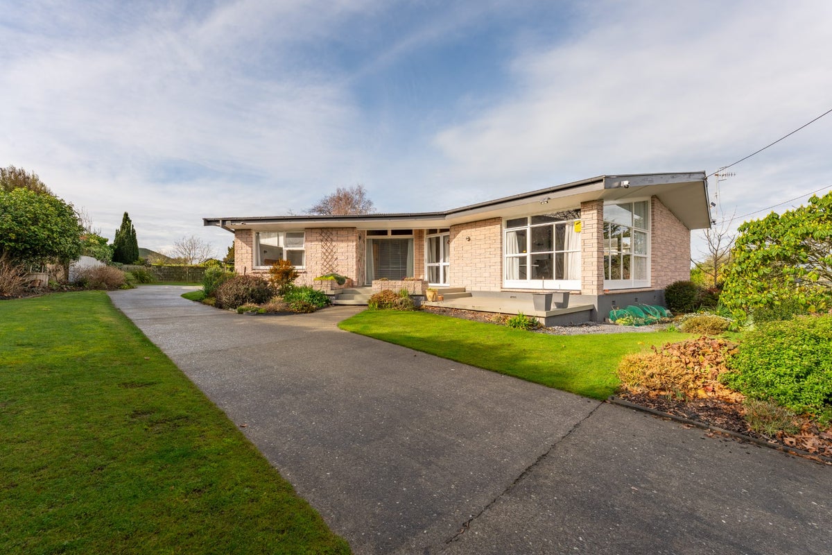 39 Essex Street, Marchwiel, Timaru - Carousel 1
