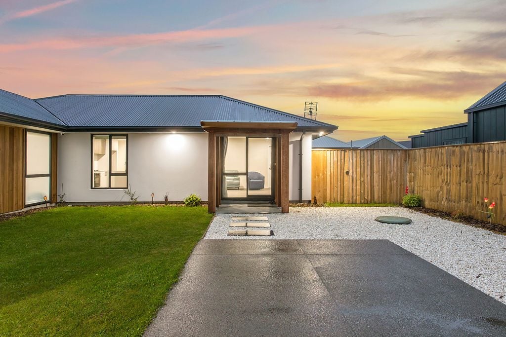 53 River Stone Drive, Halswell, Christchurch - Carousel 1
