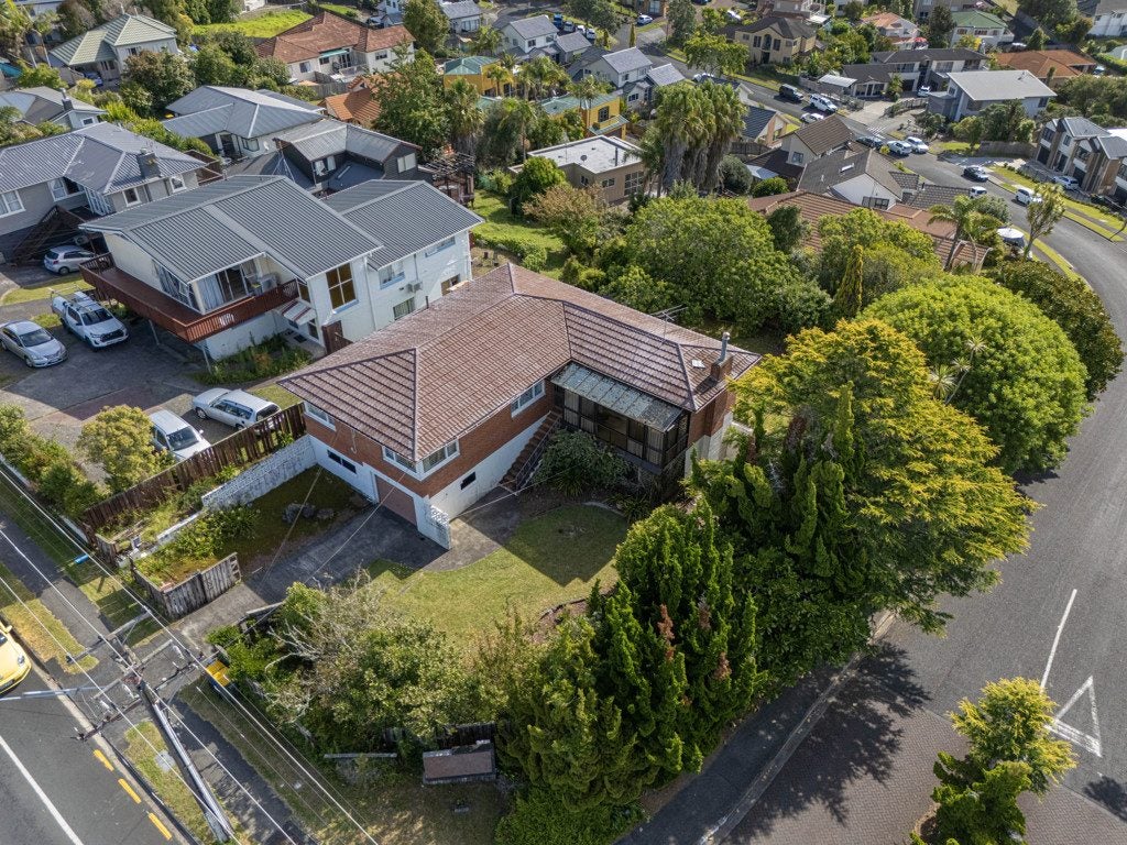 38 Sunset Road, Unsworth Heights, Auckland - Carousel 2