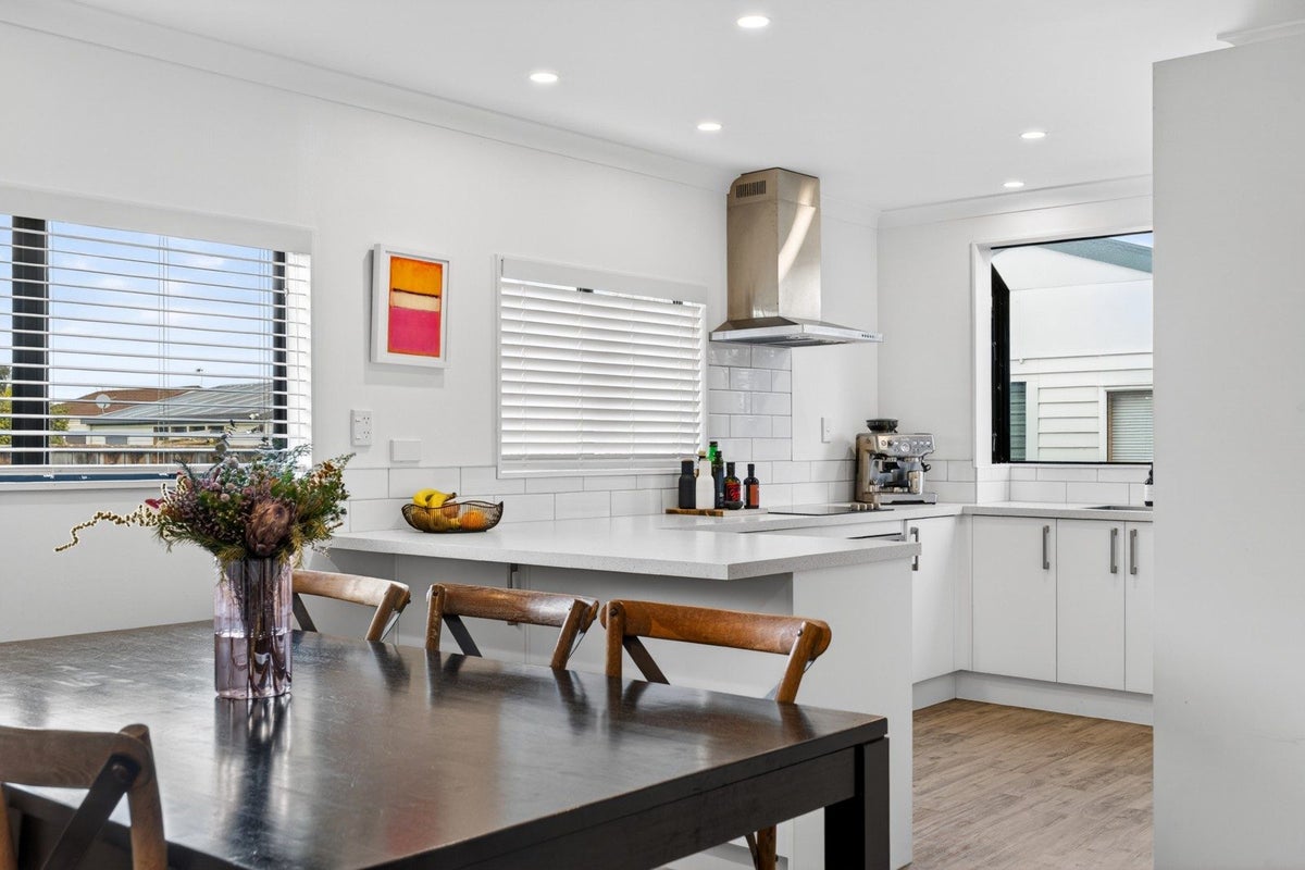707 Albert Street, Parkvale, Hastings - Carousel 2