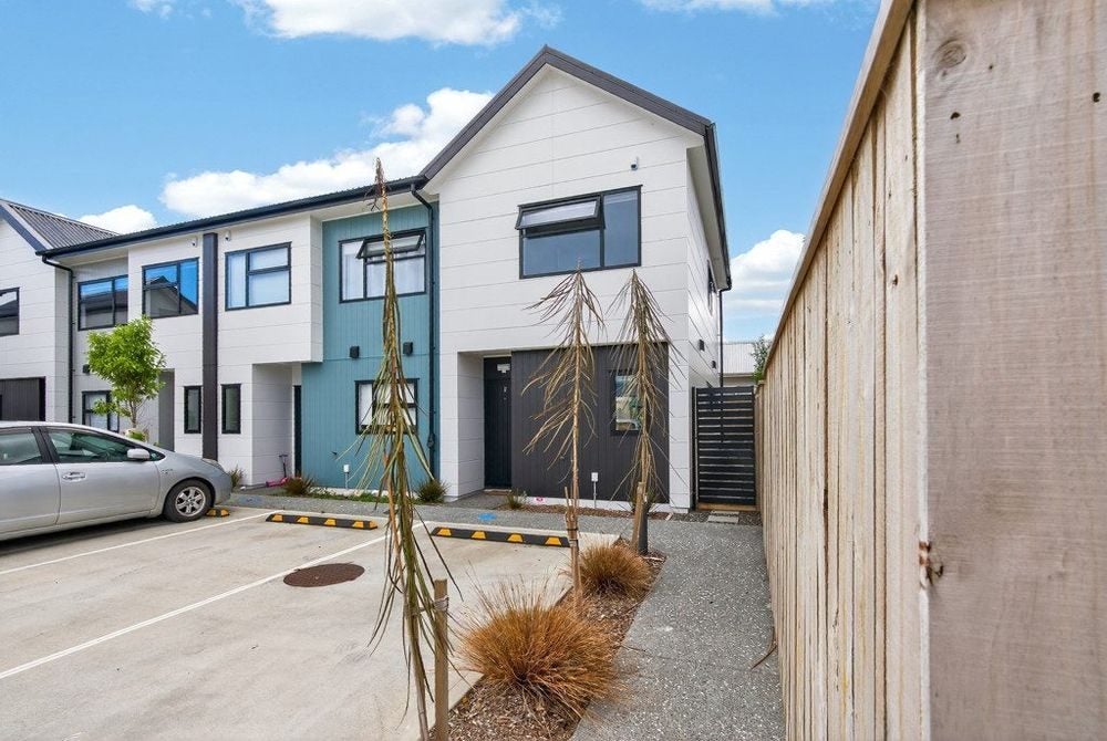 17/15 Brook Street, Waiwhetu, Lower Hutt - Carousel 17