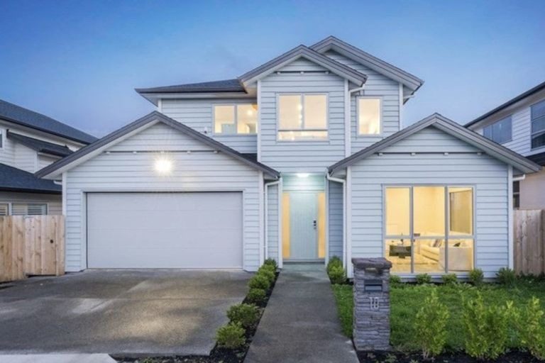 10 Rauaruhe Road, Karaka, Auckland - Carousel 1