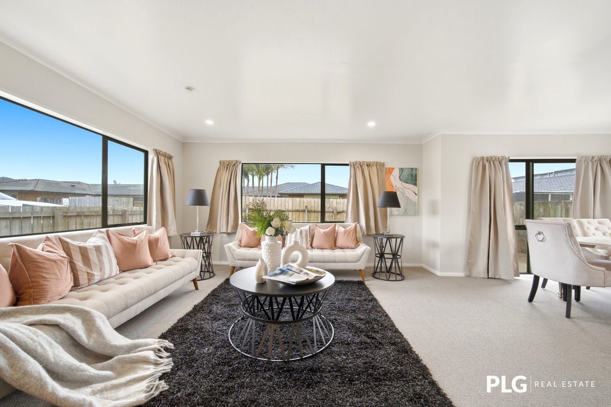 31 Tilberg Street, Favona, Auckland - Carousel 2