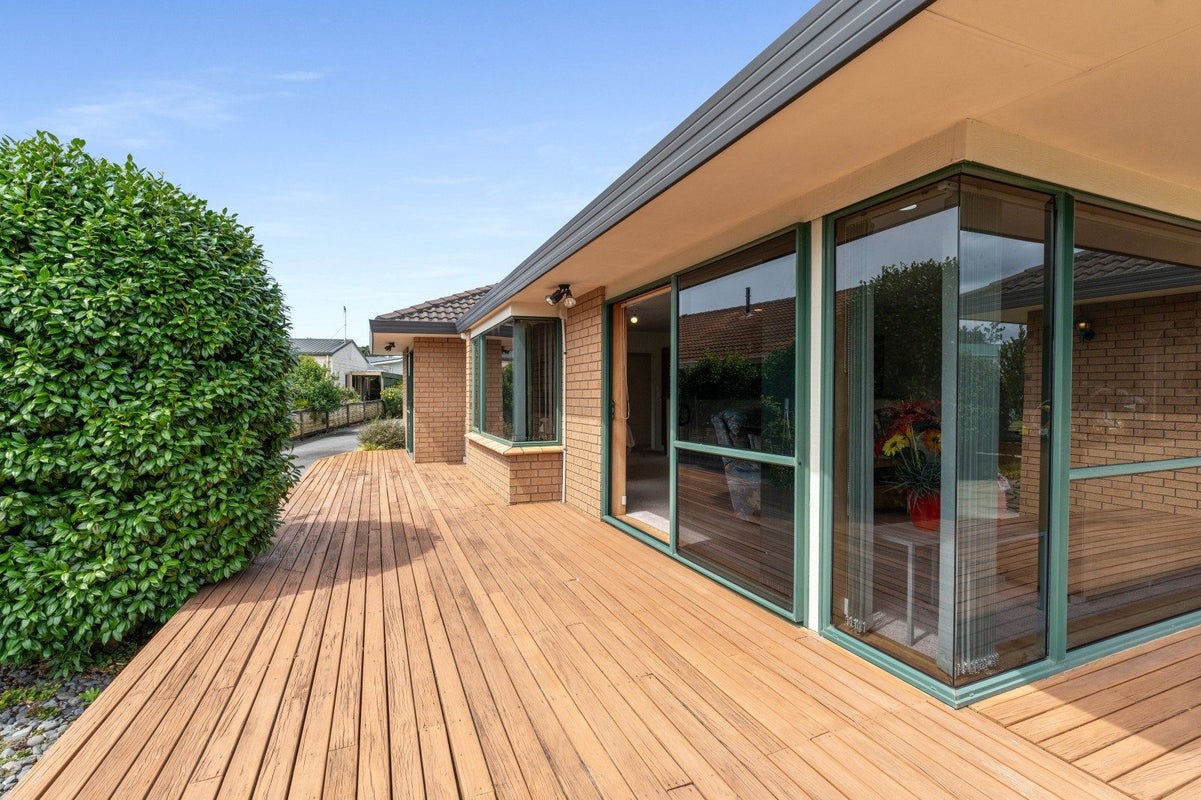 109 Everitt Crescent, Whangamata, Whangamata - Carousel 1