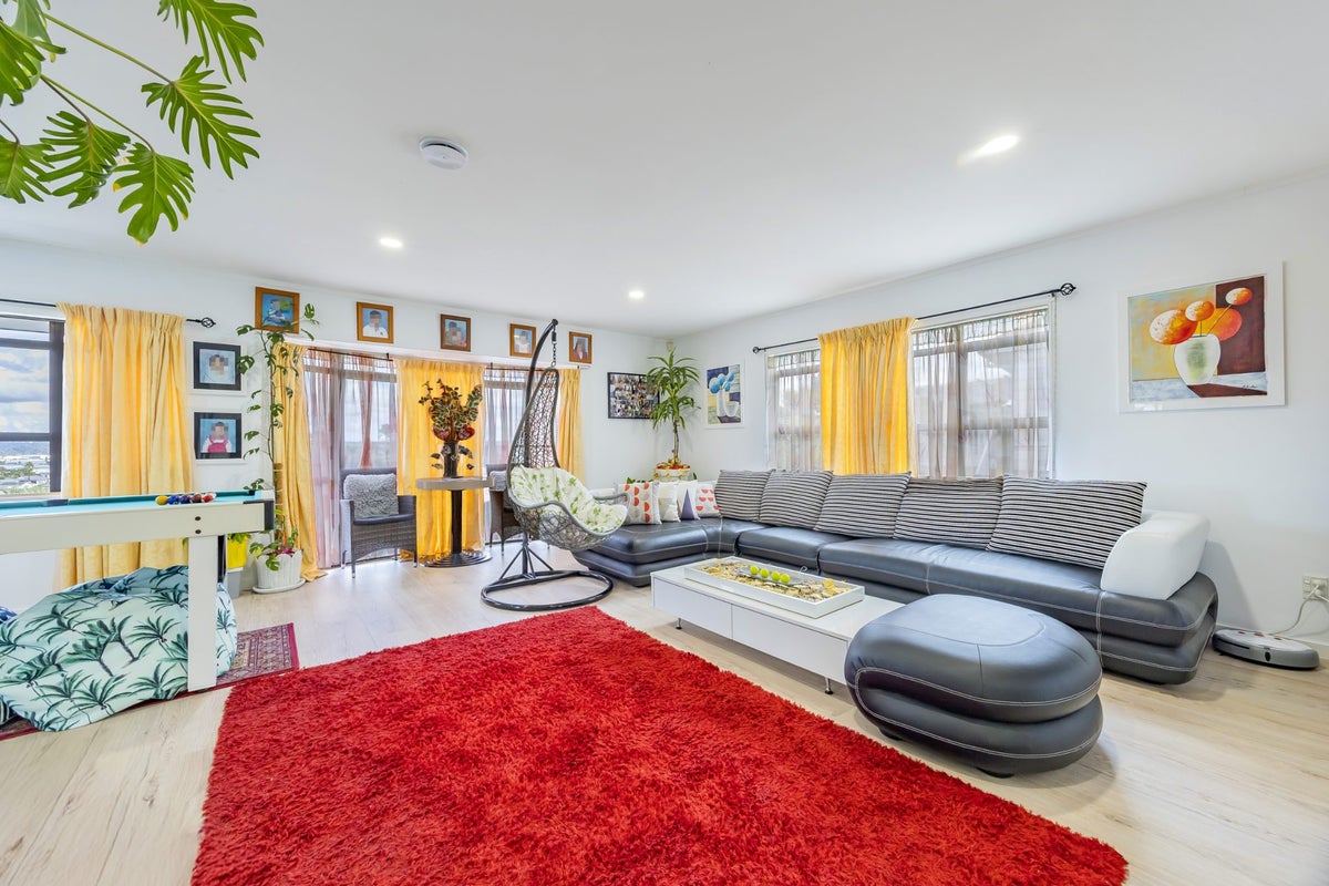 21 Tyrico Close, Unsworth Heights, Auckland - Carousel 2