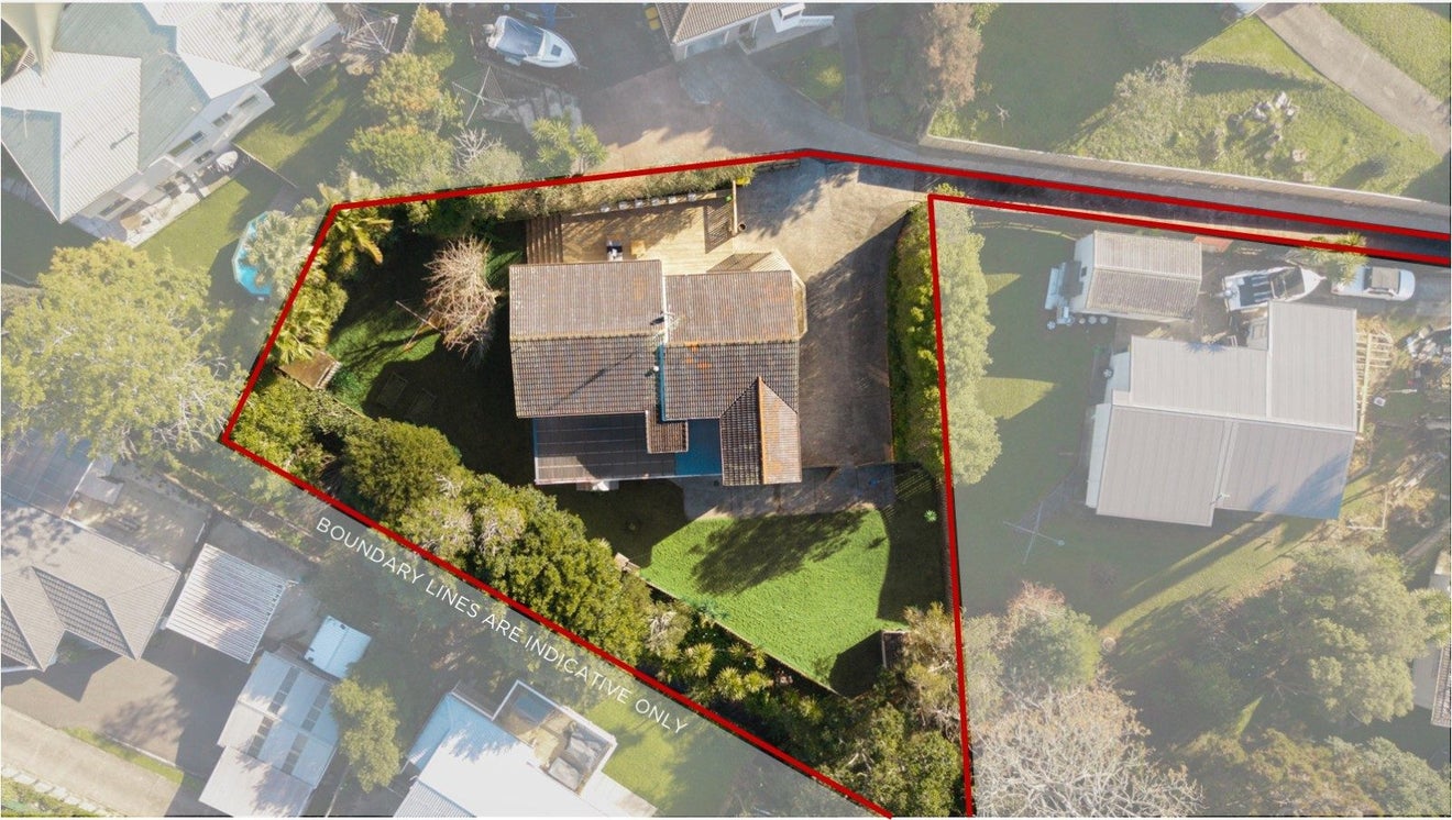 34 Freya Place, Torbay, Auckland - Carousel 1