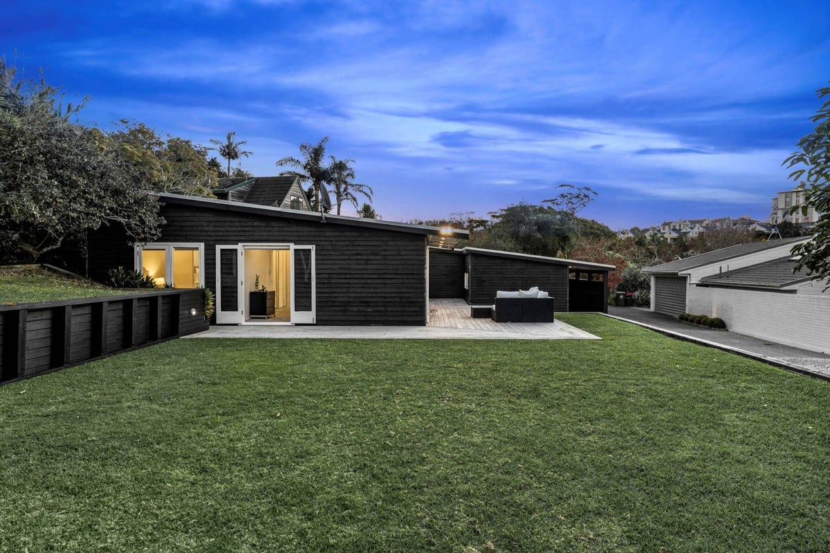 38 Sierra Street, Glendowie, Auckland - Carousel 1
