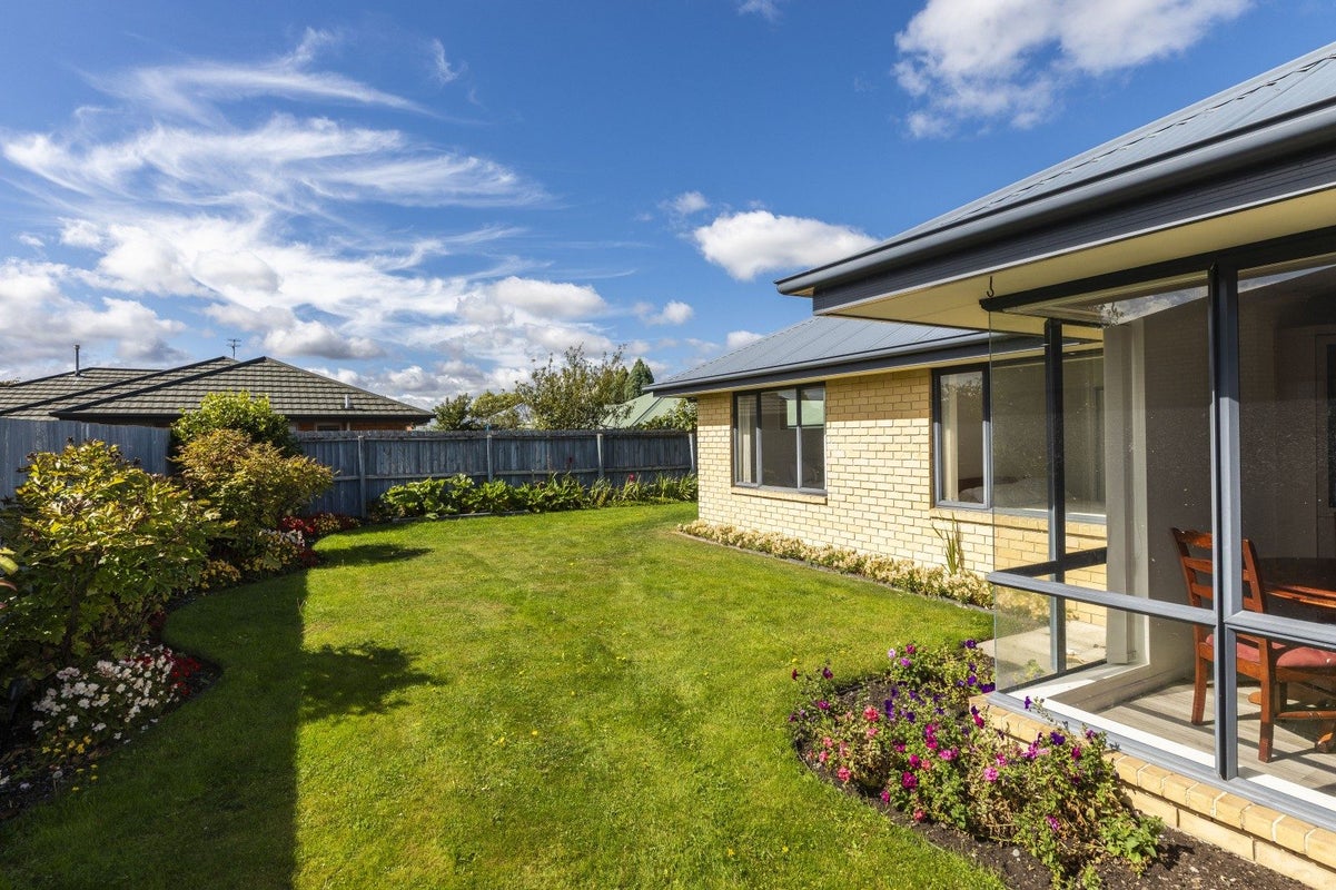 71 Springs Road, Hornby, Christchurch - Carousel 2