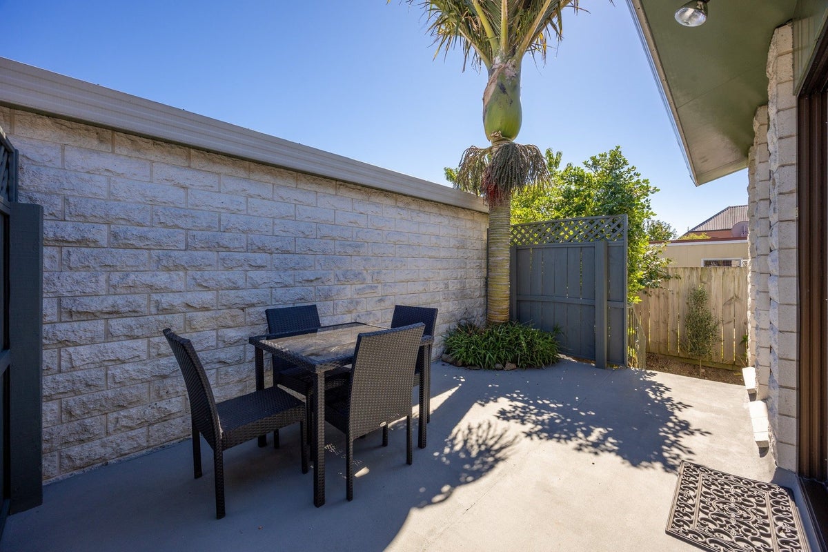 2/11 Cambria Street, The Wood, Nelson - Carousel 14