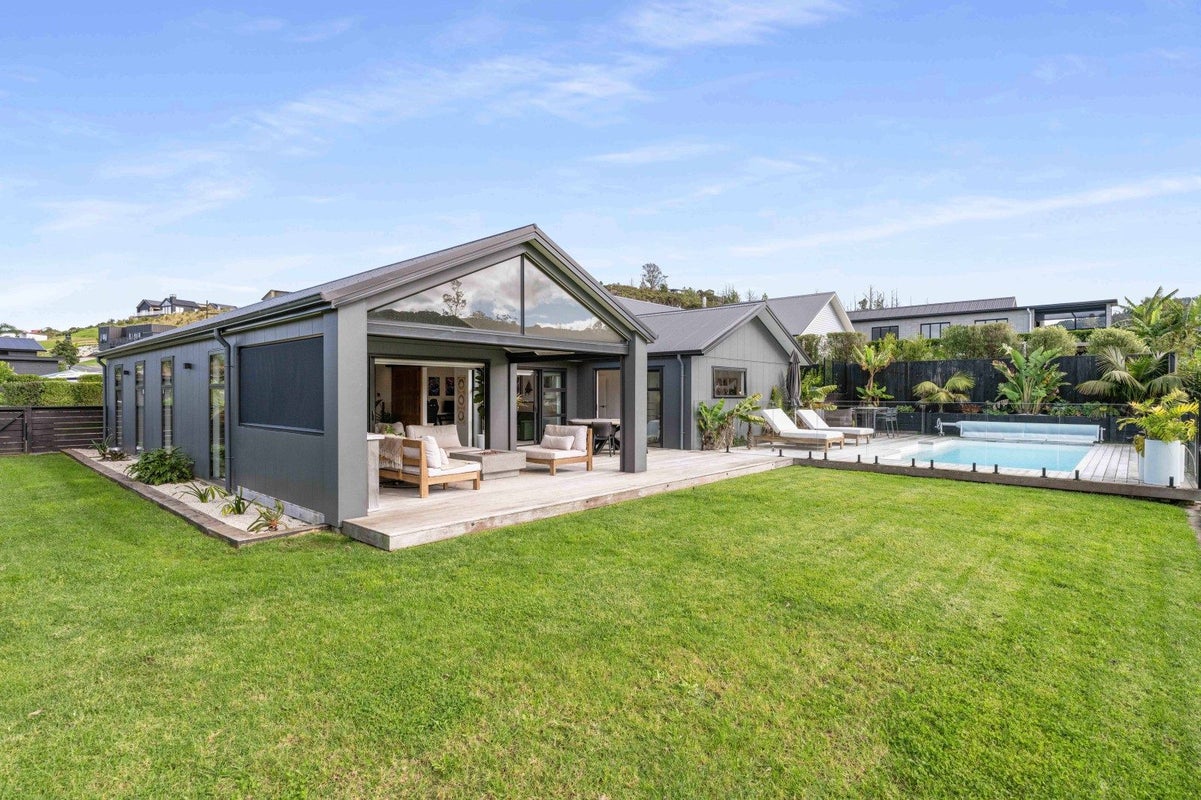 24 Ataahua Views Terrace, Wharekaho, Whitianga - Carousel 1