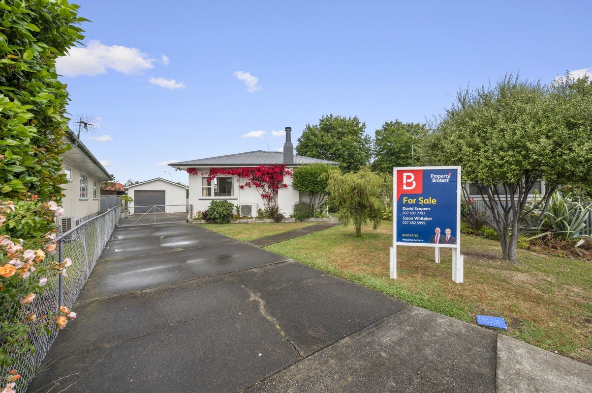 904 Townshend Place, Saint Leonards, Hastings - Carousel 12