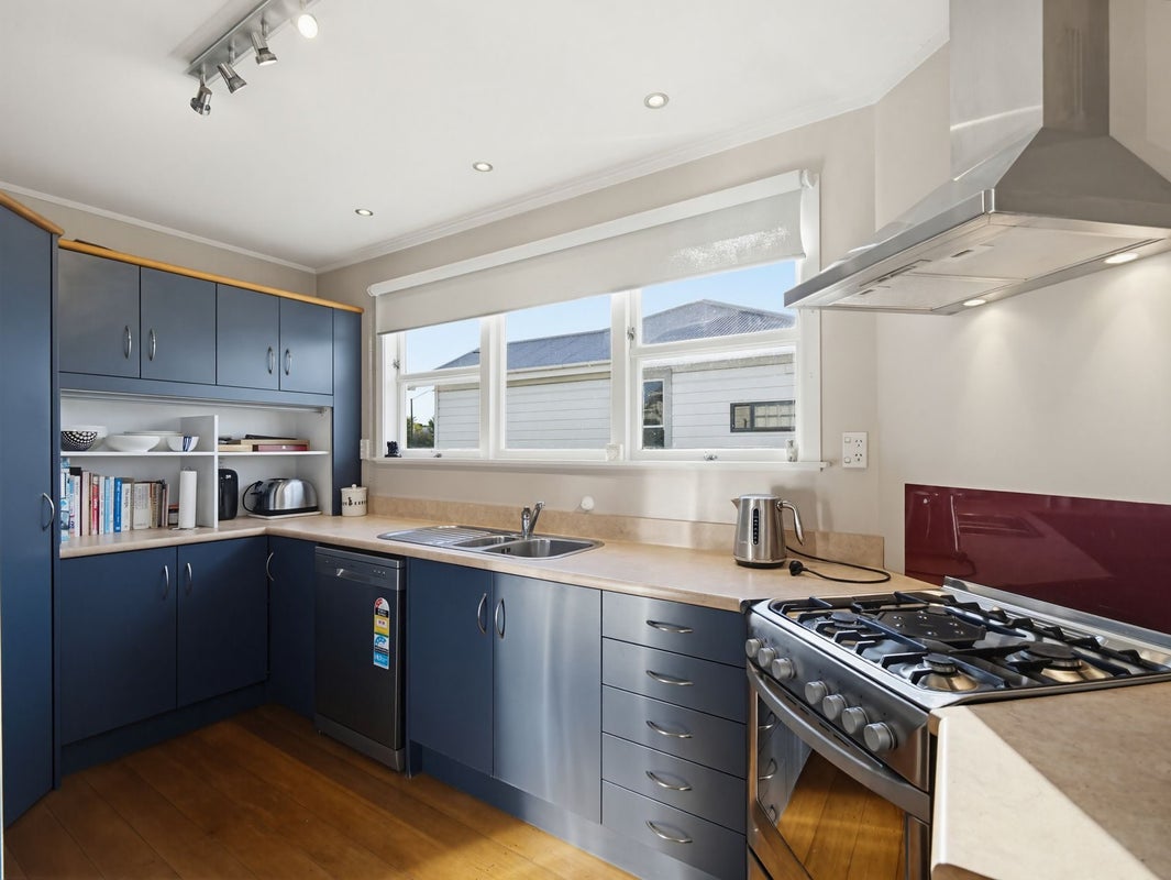 502 Pepper Street, Saint Leonards, Hastings - Carousel 2