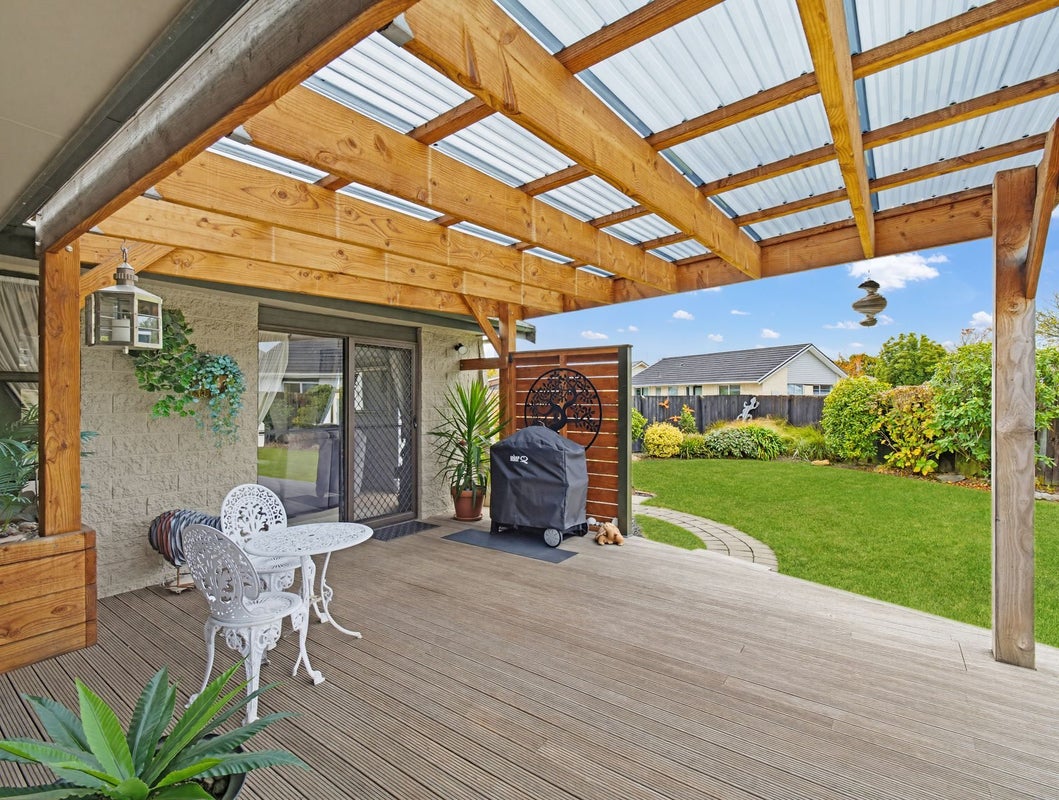 9 Glenys Place, Broomfield, Christchurch - Carousel 2