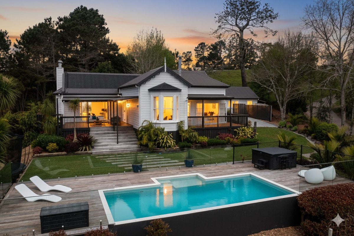 340 Paremoremo Road, Paremoremo, Auckland - Carousel 1