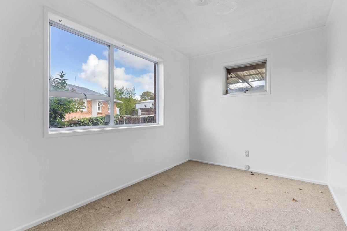 14 Wordsworth Road, Manurewa, Auckland - Carousel 21