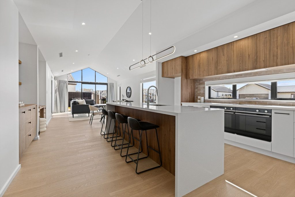 3 Kopper Crescent, Marshland, Christchurch - Carousel 2