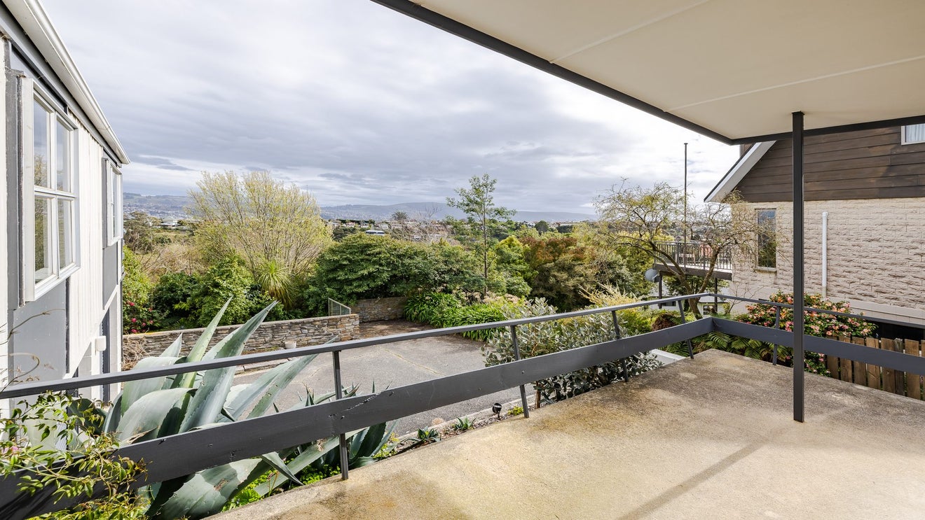 33 Elliffe Place, Shiel Hill, Dunedin - Carousel 2