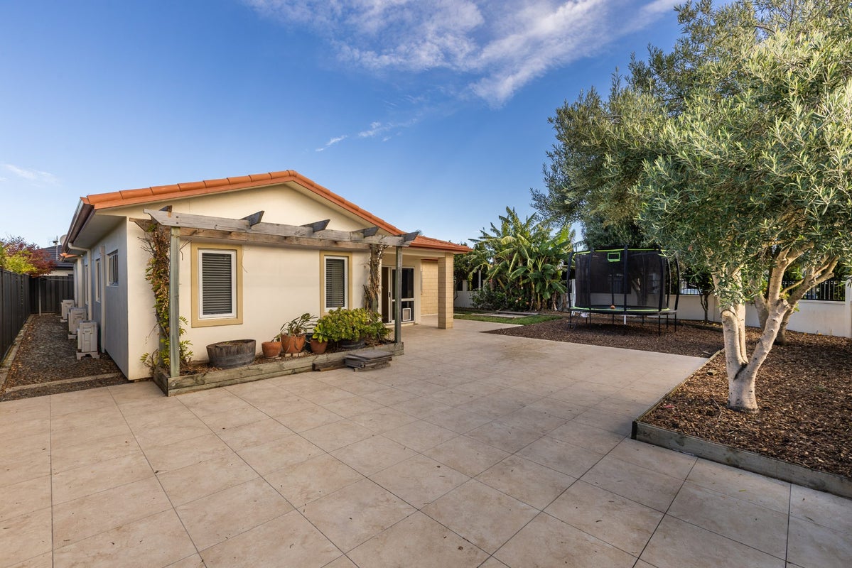 5 Onyx Place, Awatoto, Napier - Carousel 1