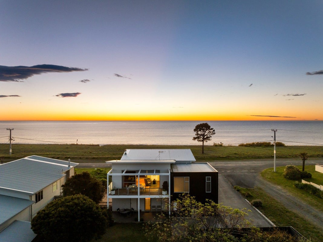 21 Le Quesne Road, Bay View, Napier - Carousel 2