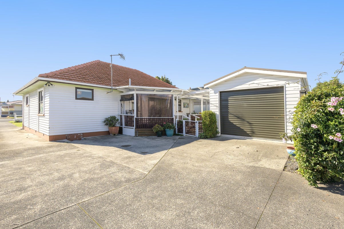 10A Oban Road, Greerton, Tauranga - Carousel 14