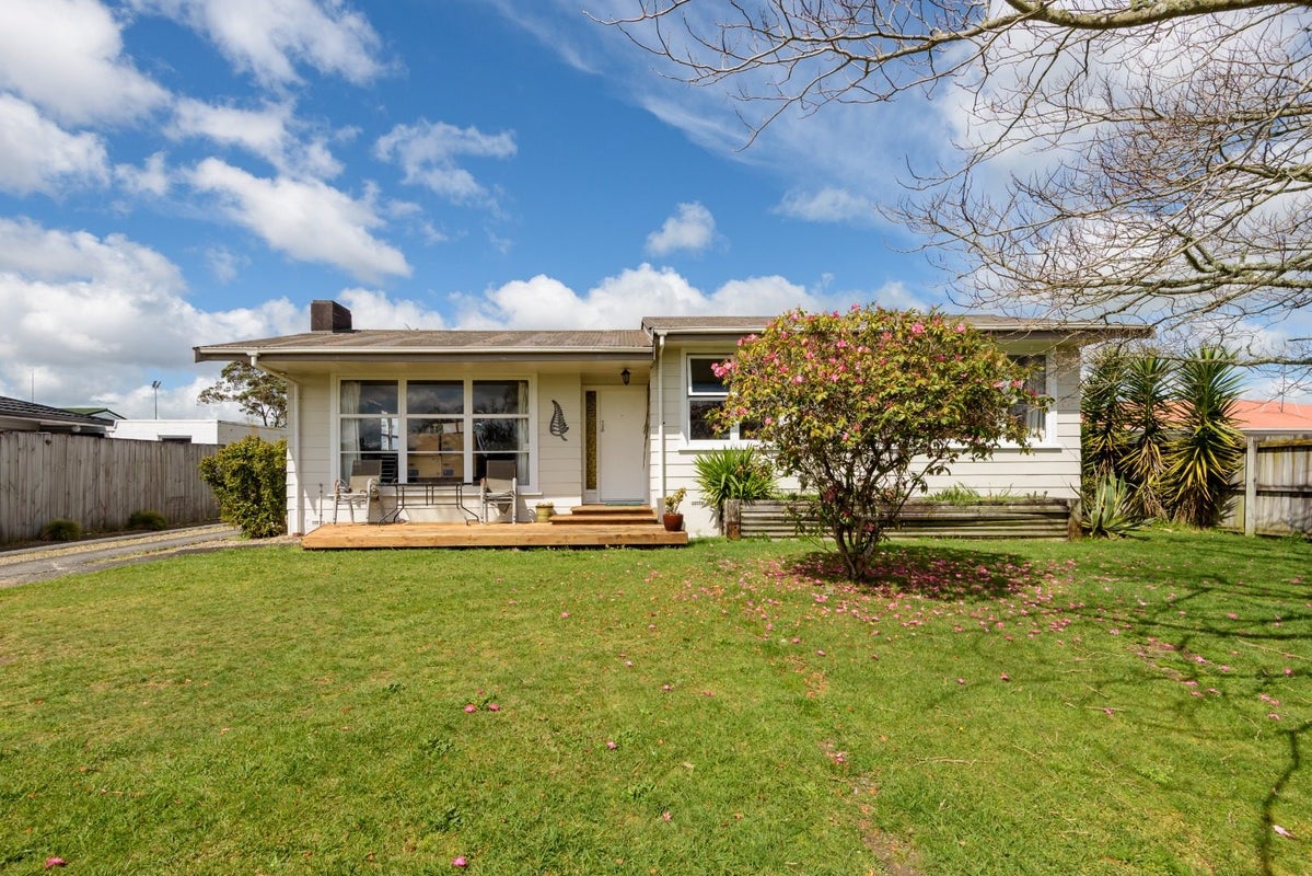 7 Durham Street, Nawton, Hamilton - Carousel 2