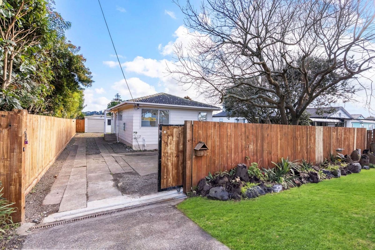 315 Swanson Road, Ranui, Auckland - Carousel 2