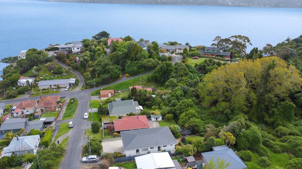 5 Gorman Street, Macandrew Bay, Dunedin - Carousel 22