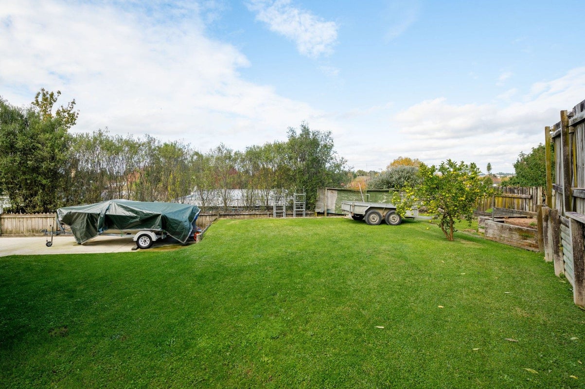 120 Maeroa Road, Maeroa, Hamilton - Carousel 3