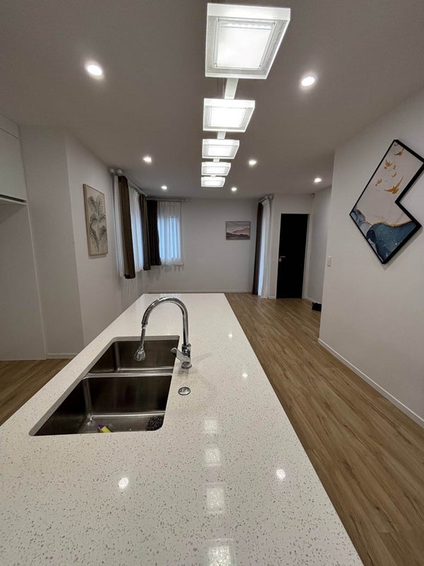 10 Ketu Court, Albany Heights, Auckland - Carousel 2