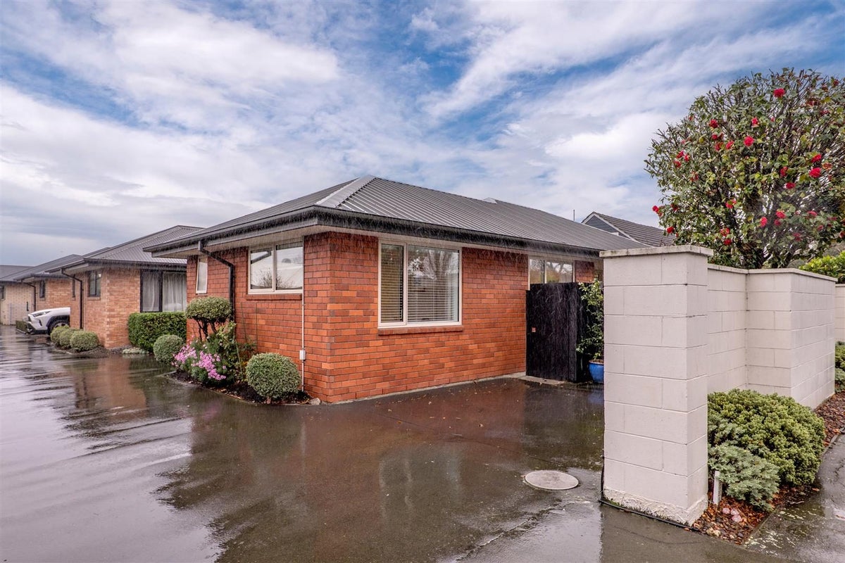 1/85 Yaldhurst Road, Sockburn, Christchurch - Carousel 1