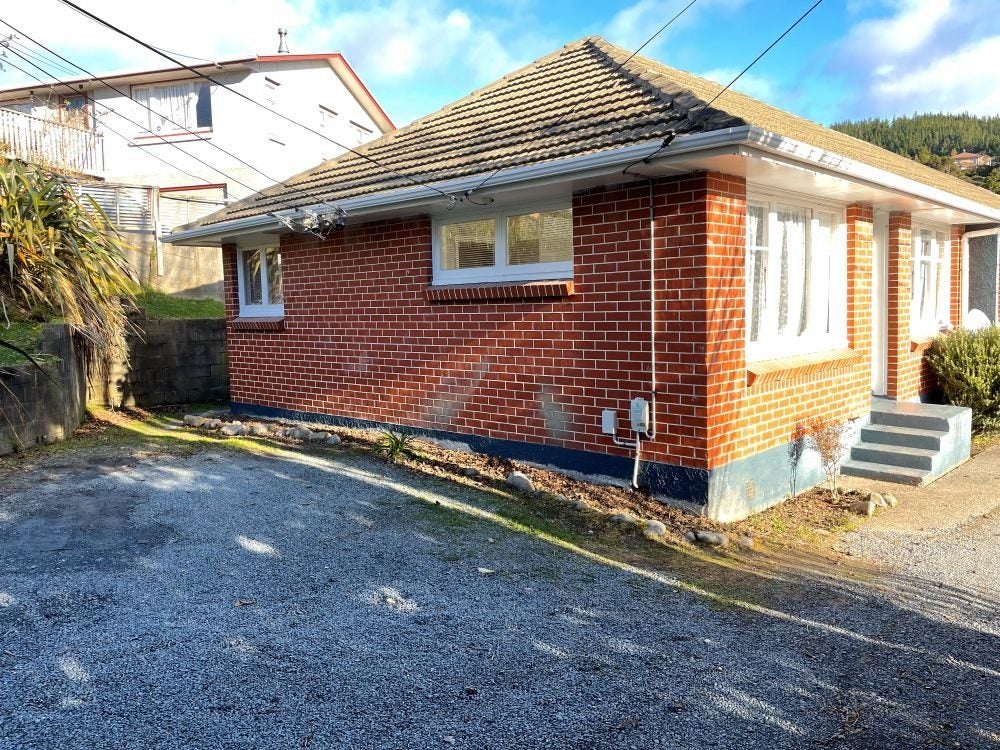 1/35 Dunns Street, Silverstream, Upper Hutt, Wellington - Carousel 1