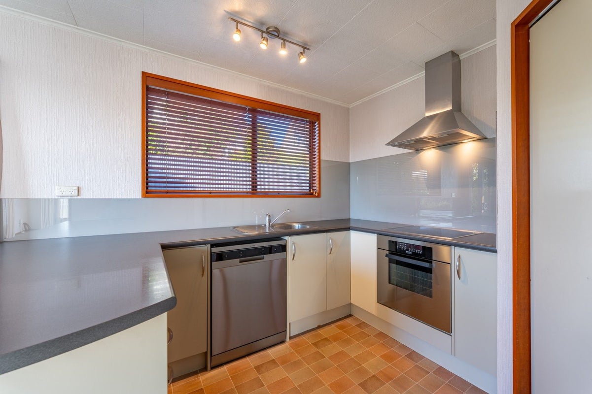4A Onslow Street, West End, Timaru - Carousel 1