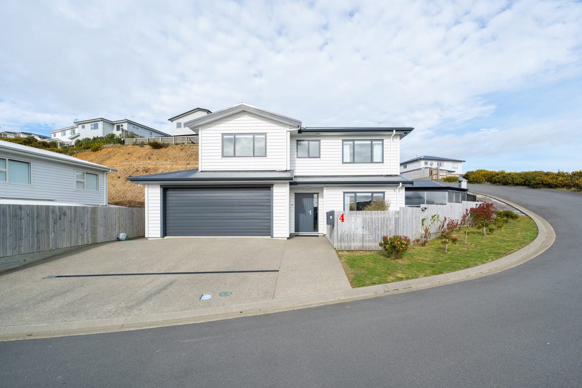 4 Antigua Way, Grenada Village, Wellington - Carousel 2