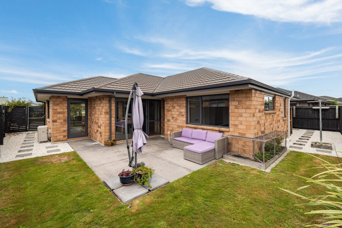 8 Christie Lane, Wigram, Christchurch - Carousel 1
