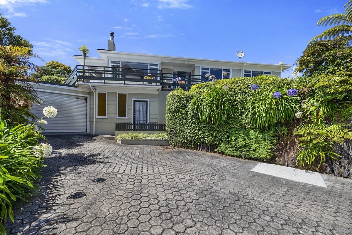 18 Mount View Place, Spotswood, New Plymouth - Carousel 21