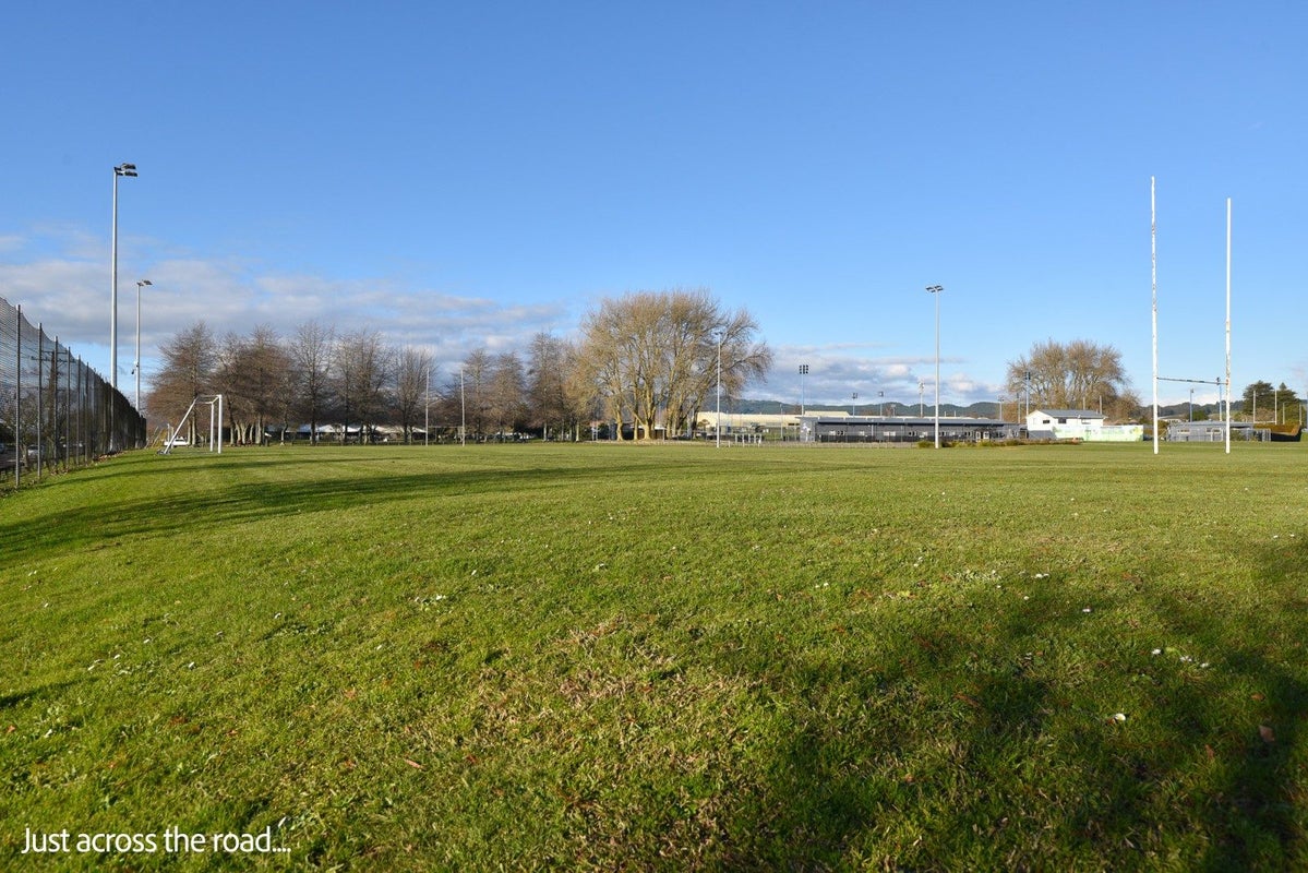 244 Vaughan Road, Owhata, Rotorua - Carousel 14