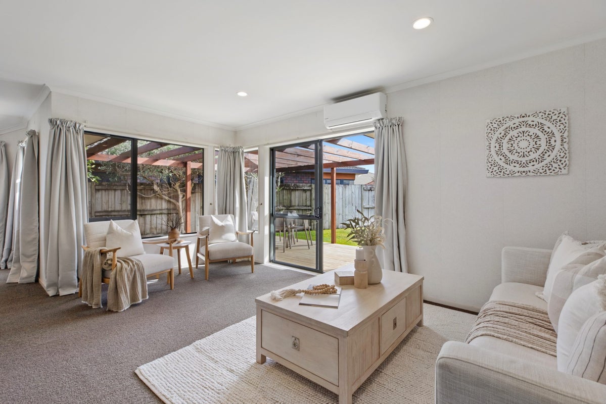 283 Gravatt Road, Papamoa Beach, Papamoa - Carousel 2