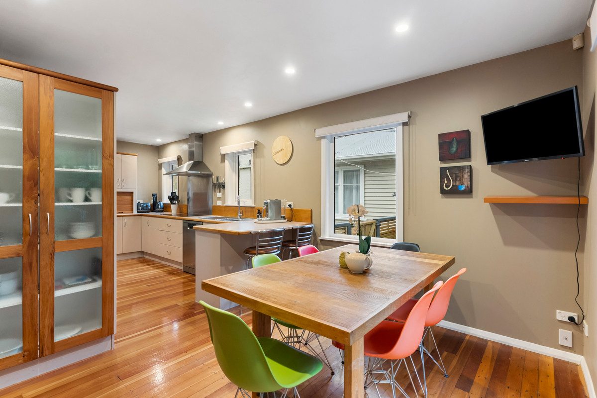 88 Broderick Road, Johnsonville, Wellington - Carousel 2