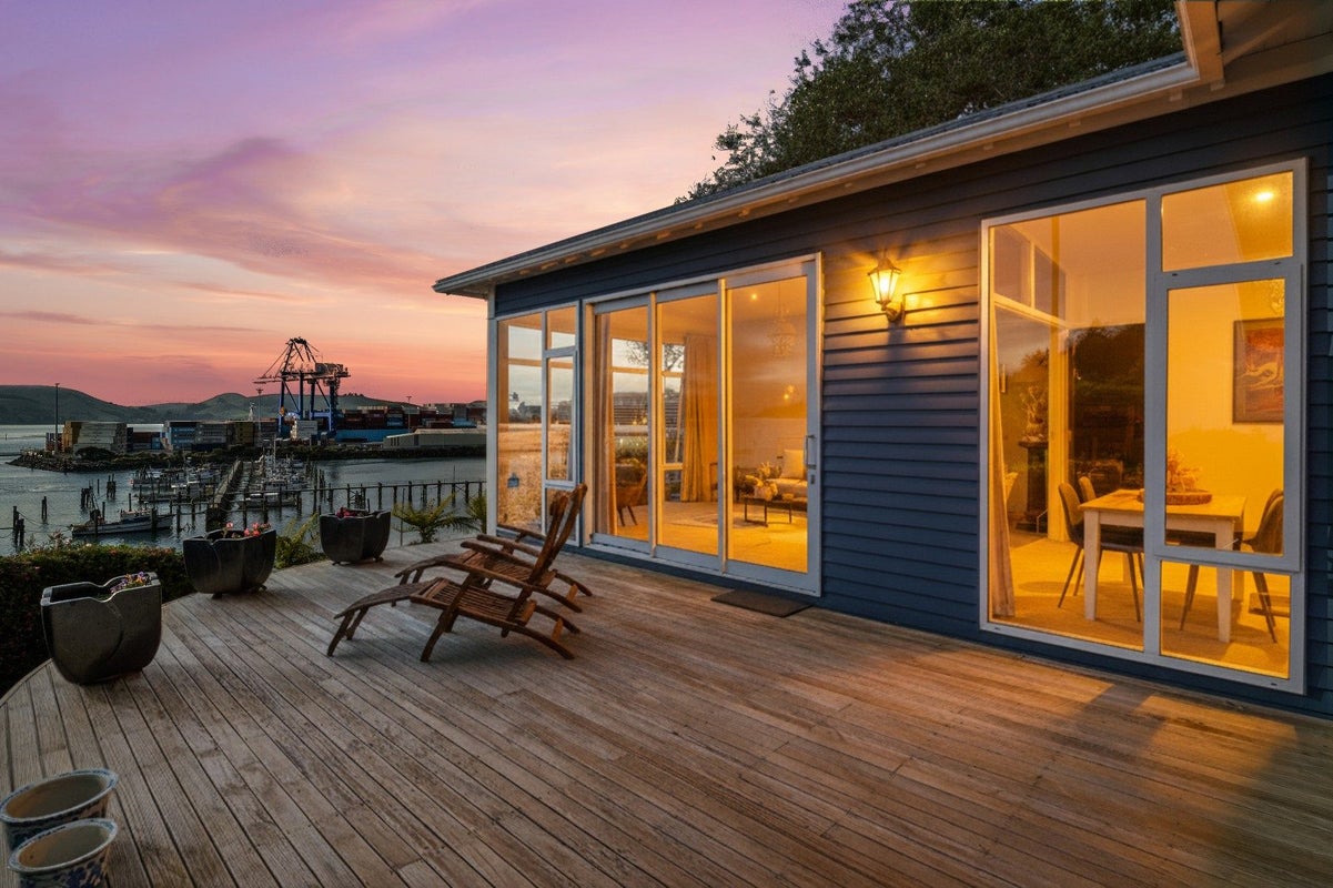 64 Harbour Terrace, Careys Bay, Port Chalmers - Carousel 40