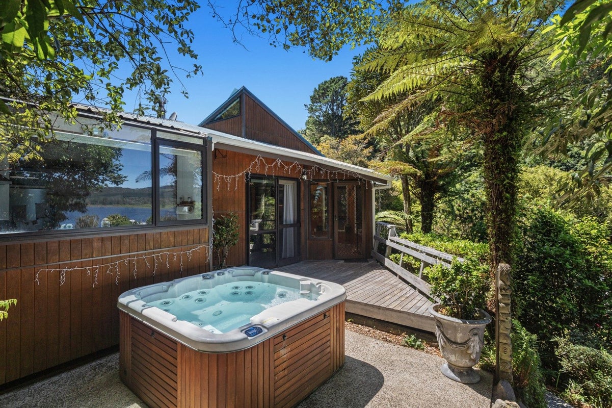 159 Pongakawa Valley Road, Lake Rotoma, Rotorua - Carousel 1