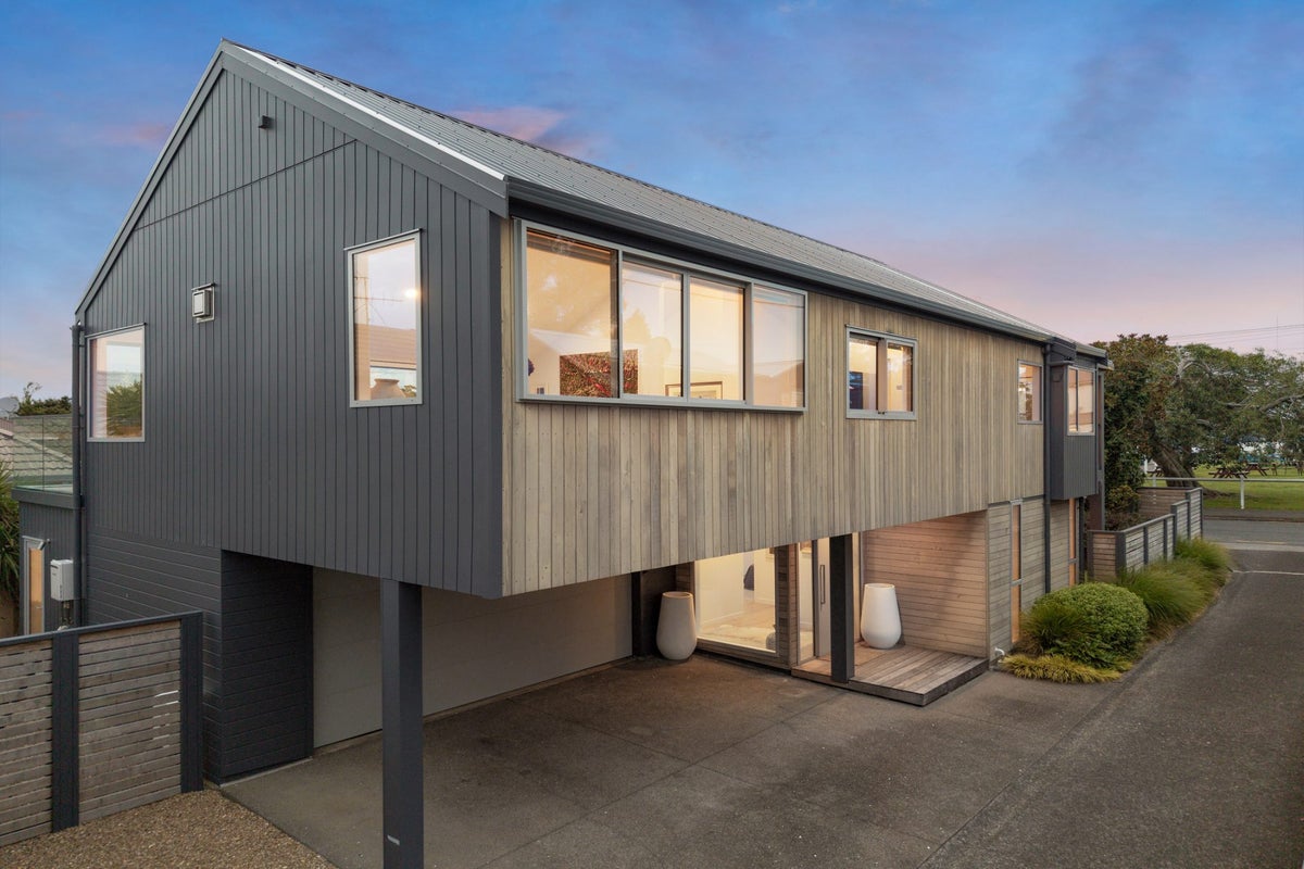 Property Valuation for 2/43 Princes Street, Northcote Point, Auckland ...