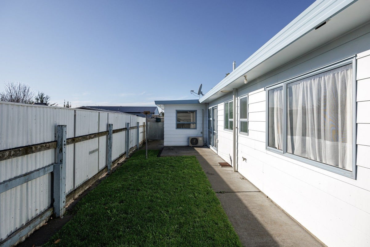 18A Hillary Crescent, Maraenui, Napier - Carousel 10