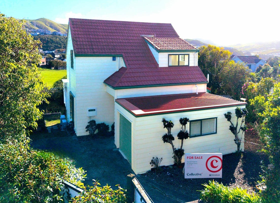 9 Atwood Grove, Churton Park, Wellington - Carousel 1