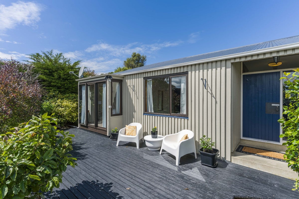 122 Larnach Road, Vauxhall, Dunedin - Carousel 2