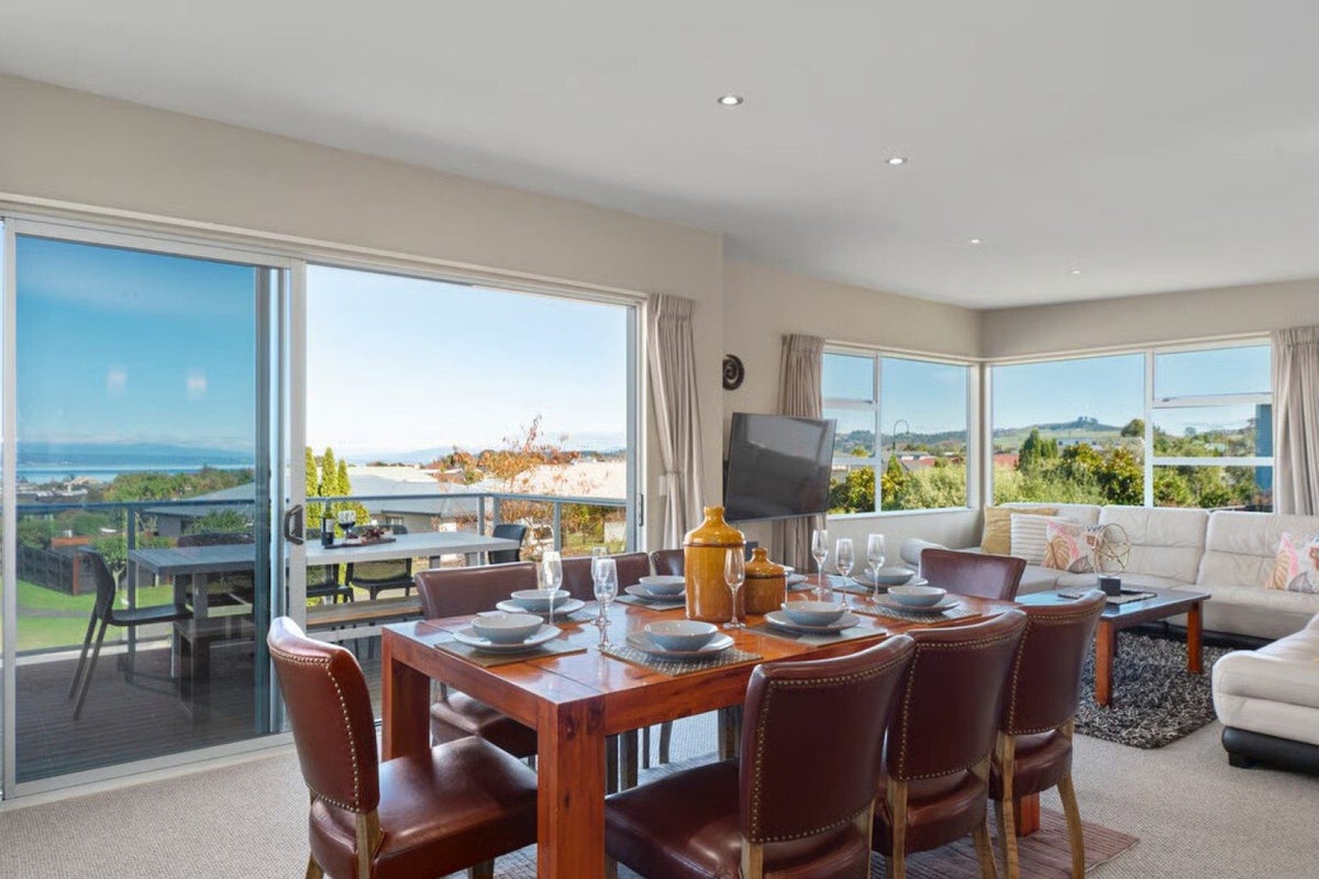 30 Vaucluse Drive, Nukuhau, Taupo - Carousel 1